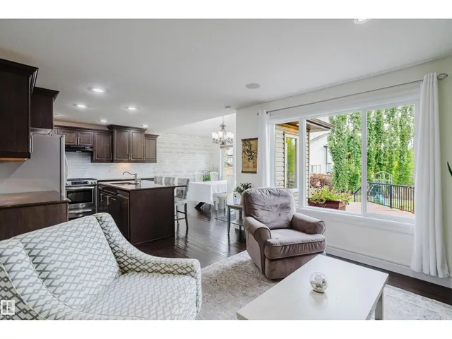 12207 171 AV, Edmonton 5