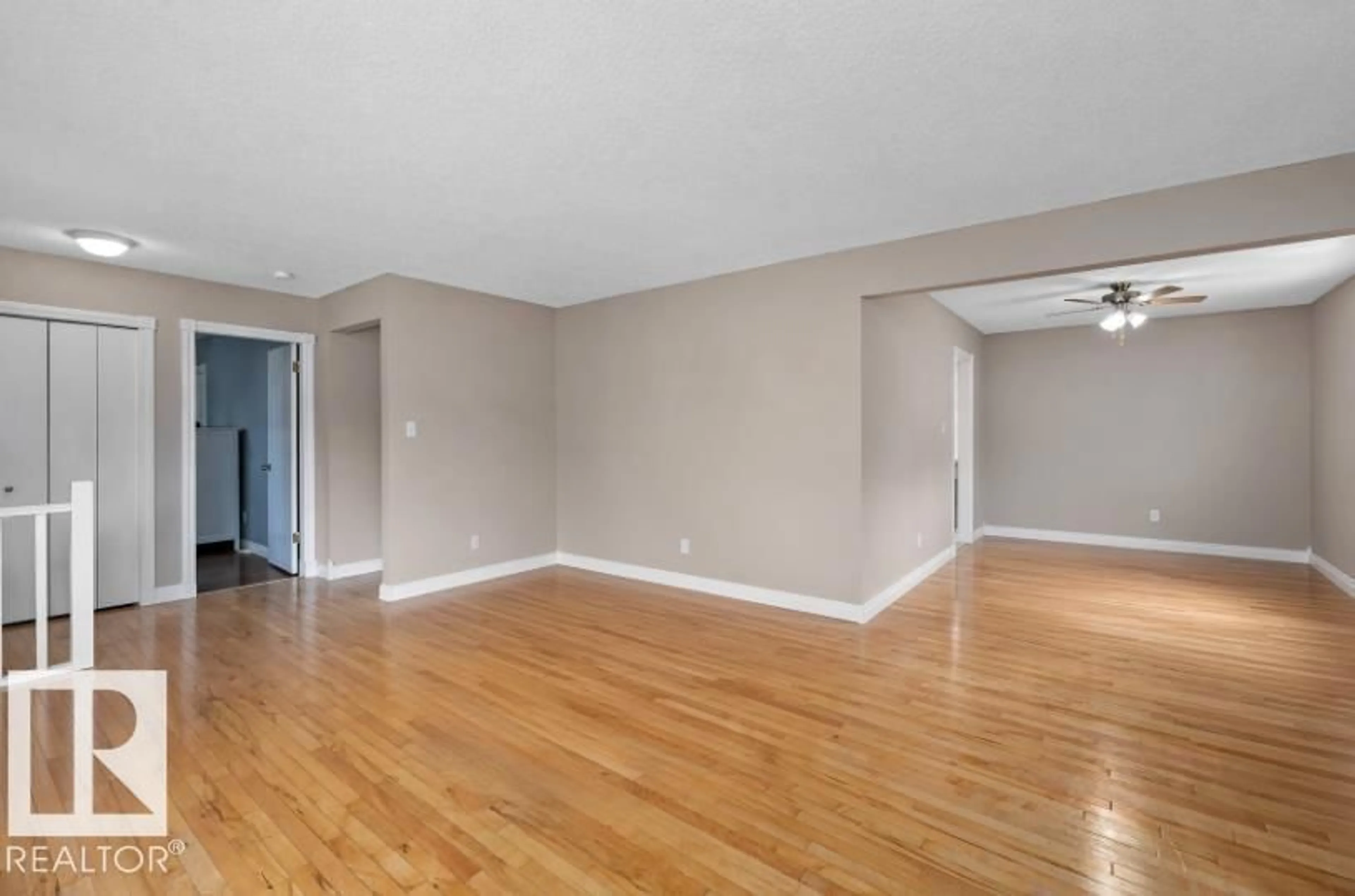 A pic of a room for 3511 73 ST, Edmonton Alberta T6K0M2