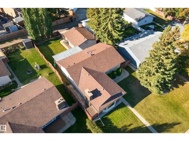 720 KNOTTWOOD RD S, Edmonton 2