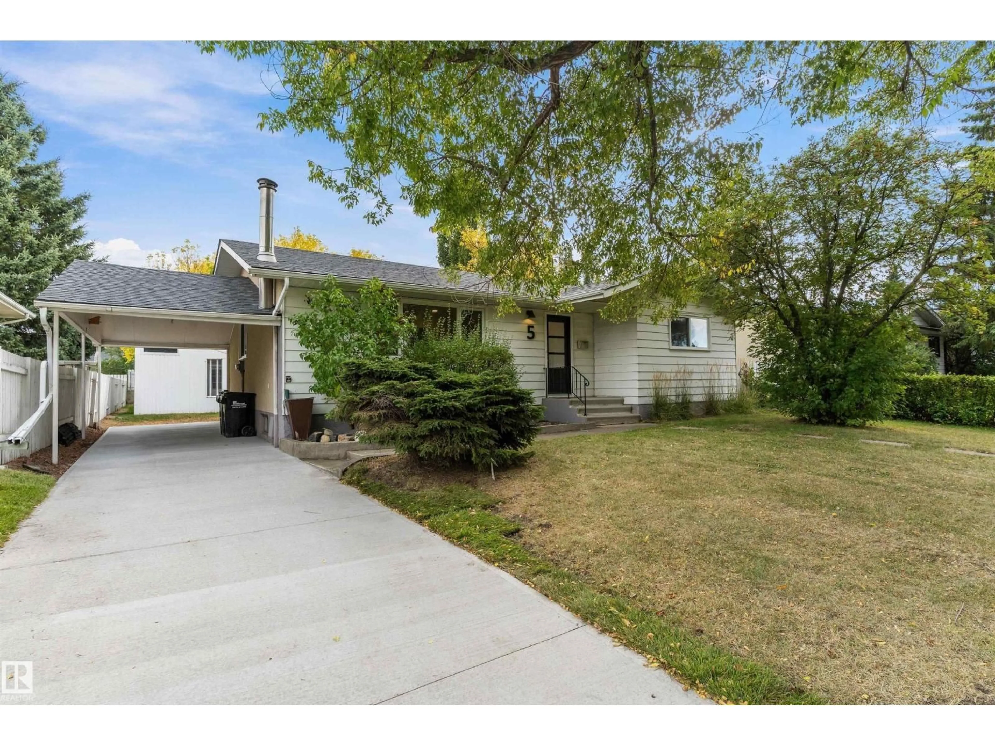 Unknown for 5 GLENBROOK BV, Sherwood Park Alberta T8A2Y9
