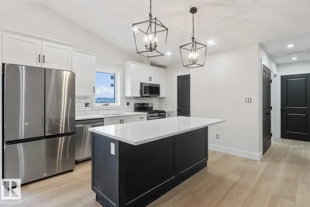 305 FUNDY WY, Cold Lake 4
