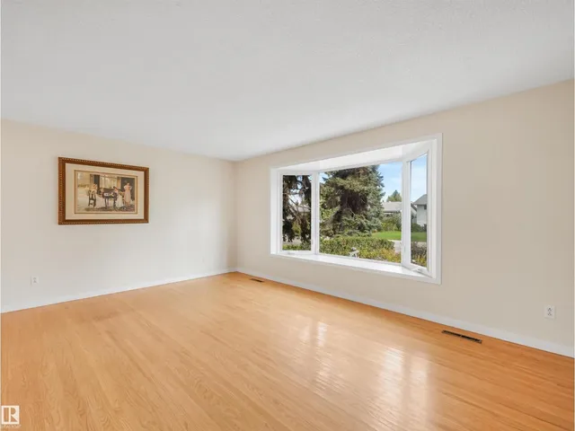 NW - 8016 161 ST, Edmonton 5
