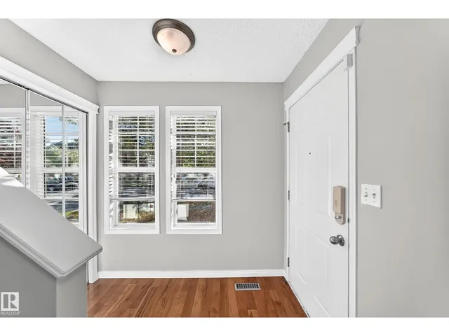 1022 80 ST, Edmonton 5