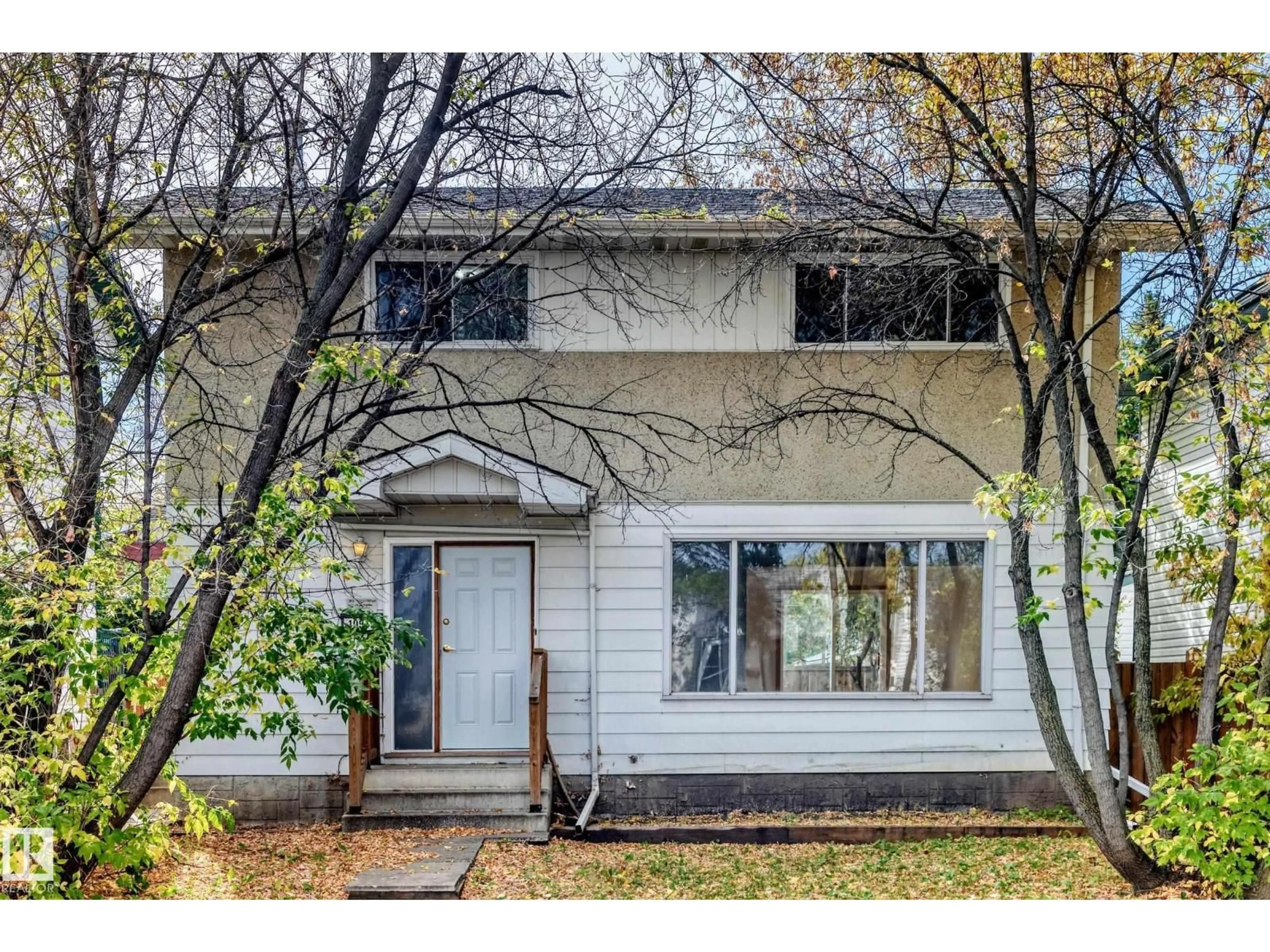 Unknown for 10919 69 AV, Edmonton Alberta T6H2E4