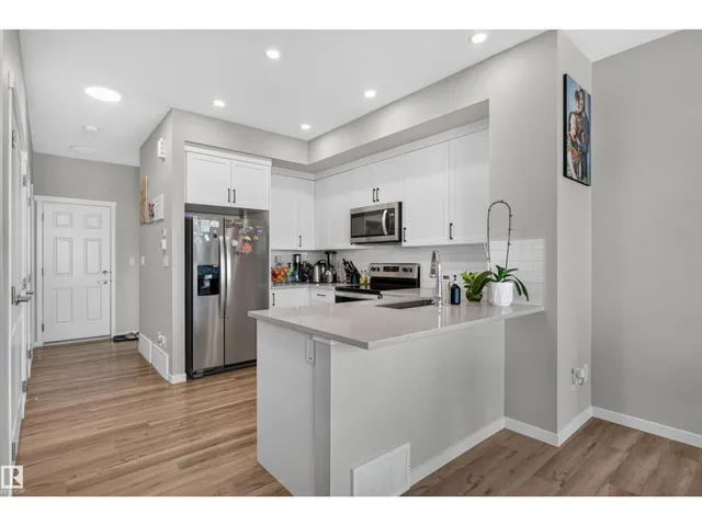 NW - 15150 26 ST, Edmonton 4