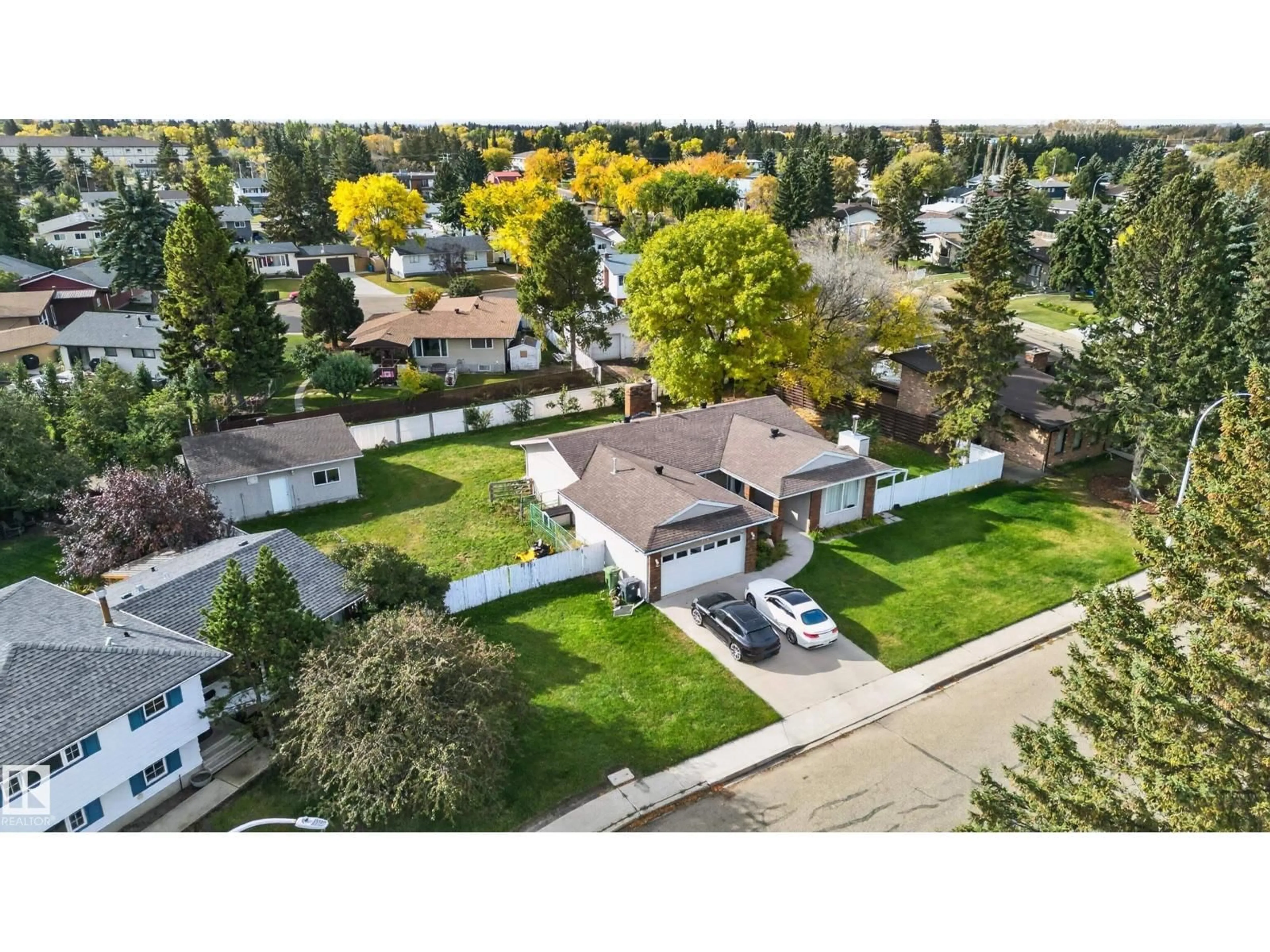 A pic from outside/outdoor area/front of a property/back of a property/a pic from drone, street for 109 EVERGREEN CR, Wetaskiwin Alberta T9A2C9