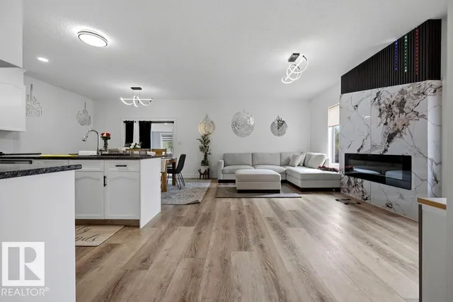 NW - 13703 166 AV, Edmonton 5