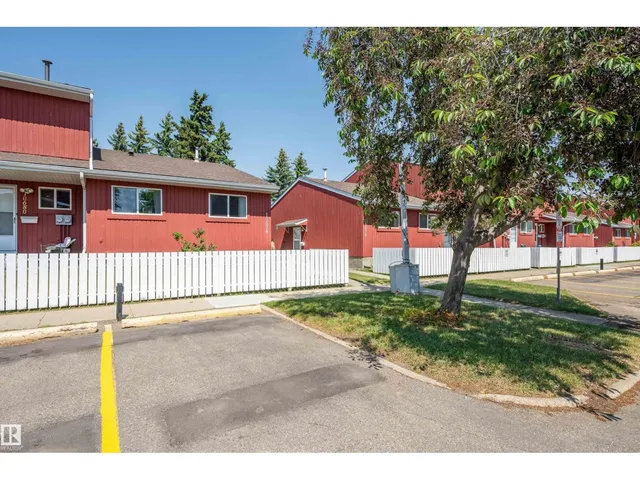 10678 BEAUMARIS RD, Edmonton 4