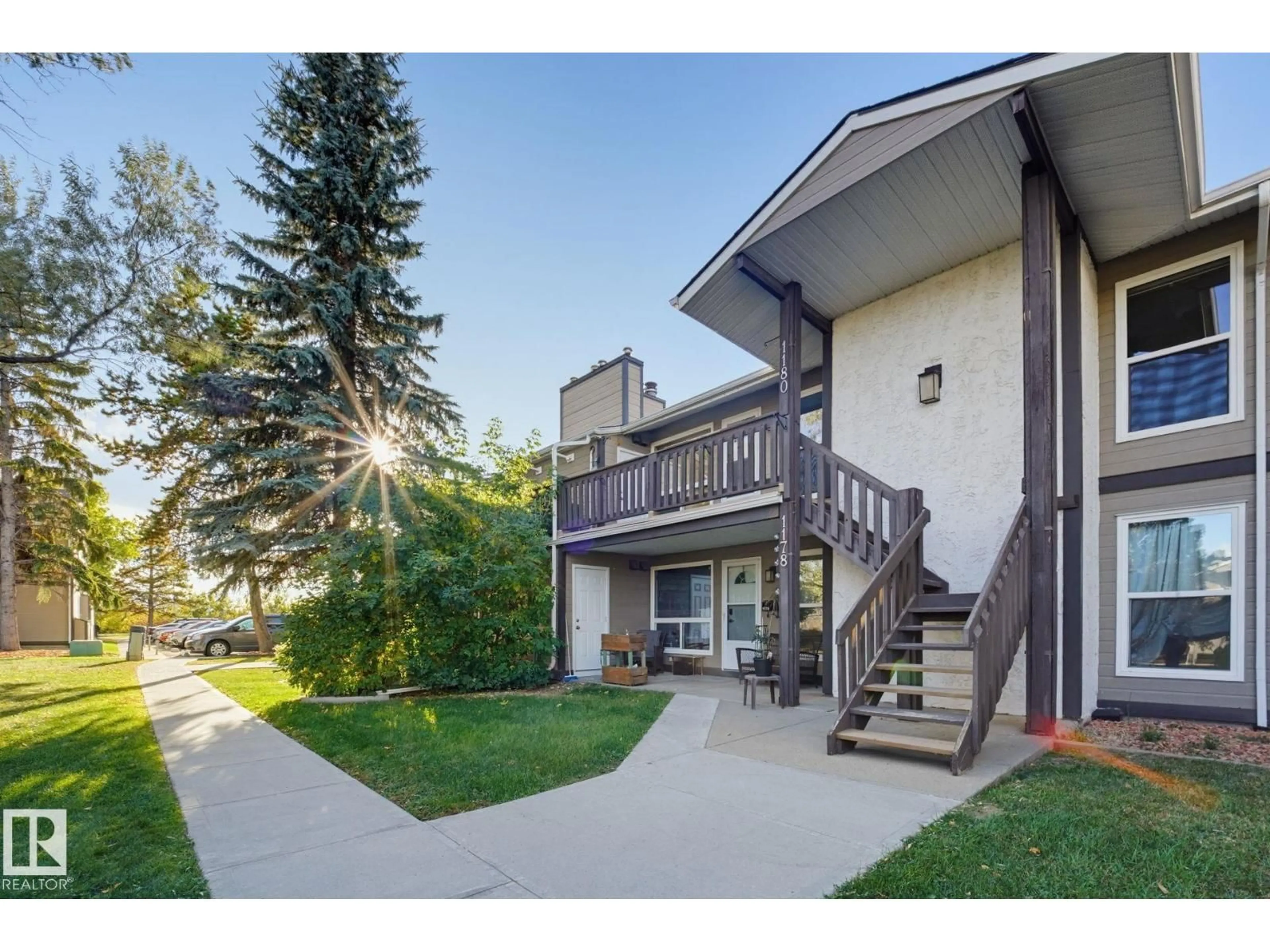 Unknown for 1180 SADDLEBACK RD, Edmonton Alberta T6J4Z4