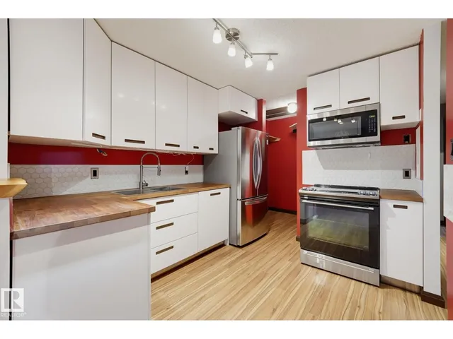 1180 SADDLEBACK RD, Edmonton 4