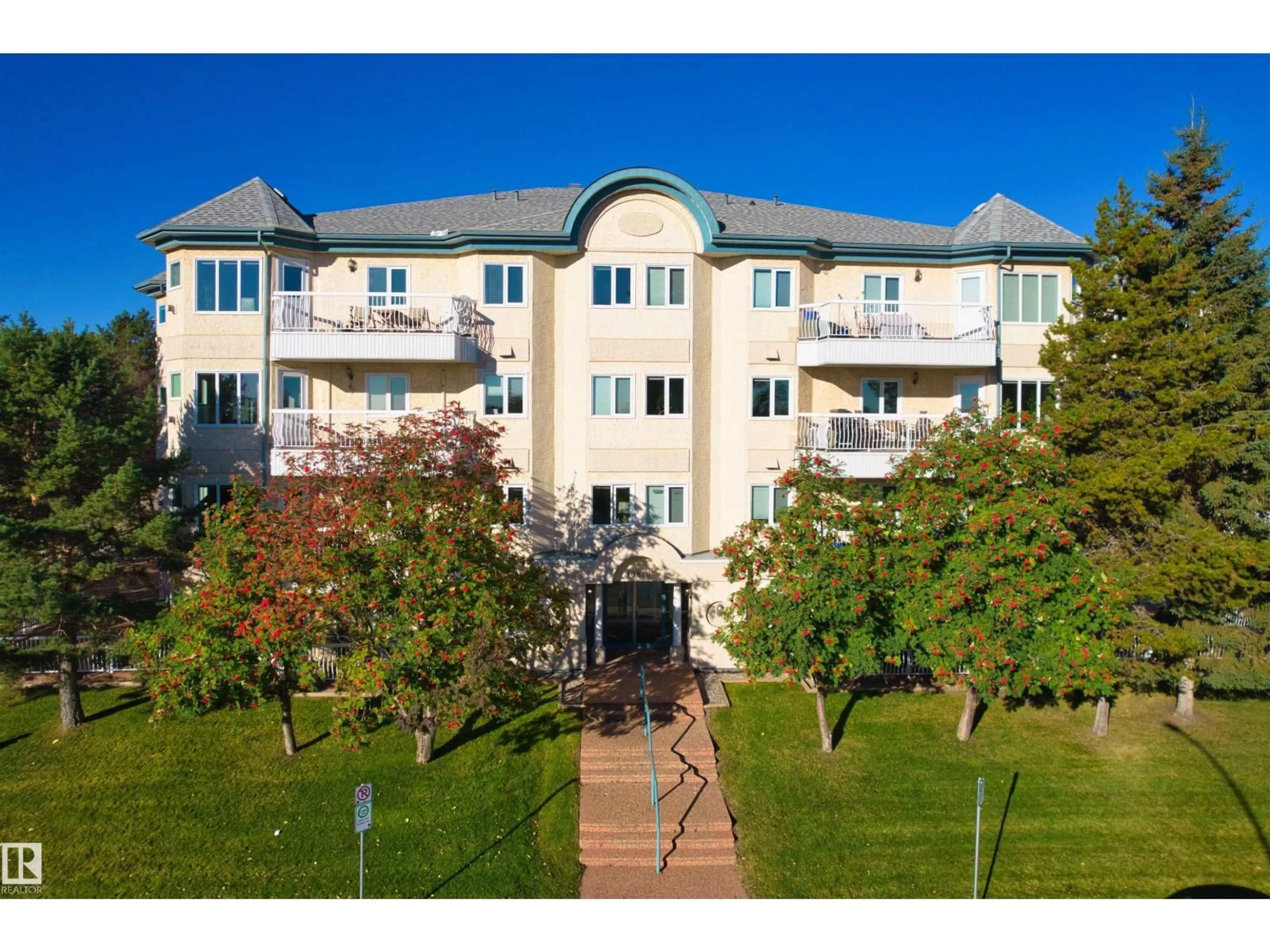 A pic from outside/outdoor area/front of a property/back of a property/a pic from drone, building for 408 - 10610 76 ST NW, Edmonton Alberta T6A3Y9