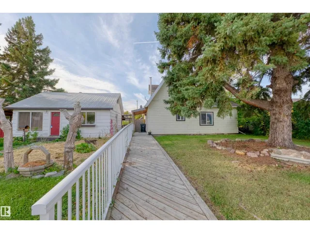 4947 49 AVENUE, Barrhead 2
