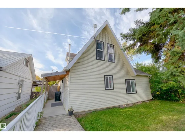 4947 49 AVENUE, Barrhead 4