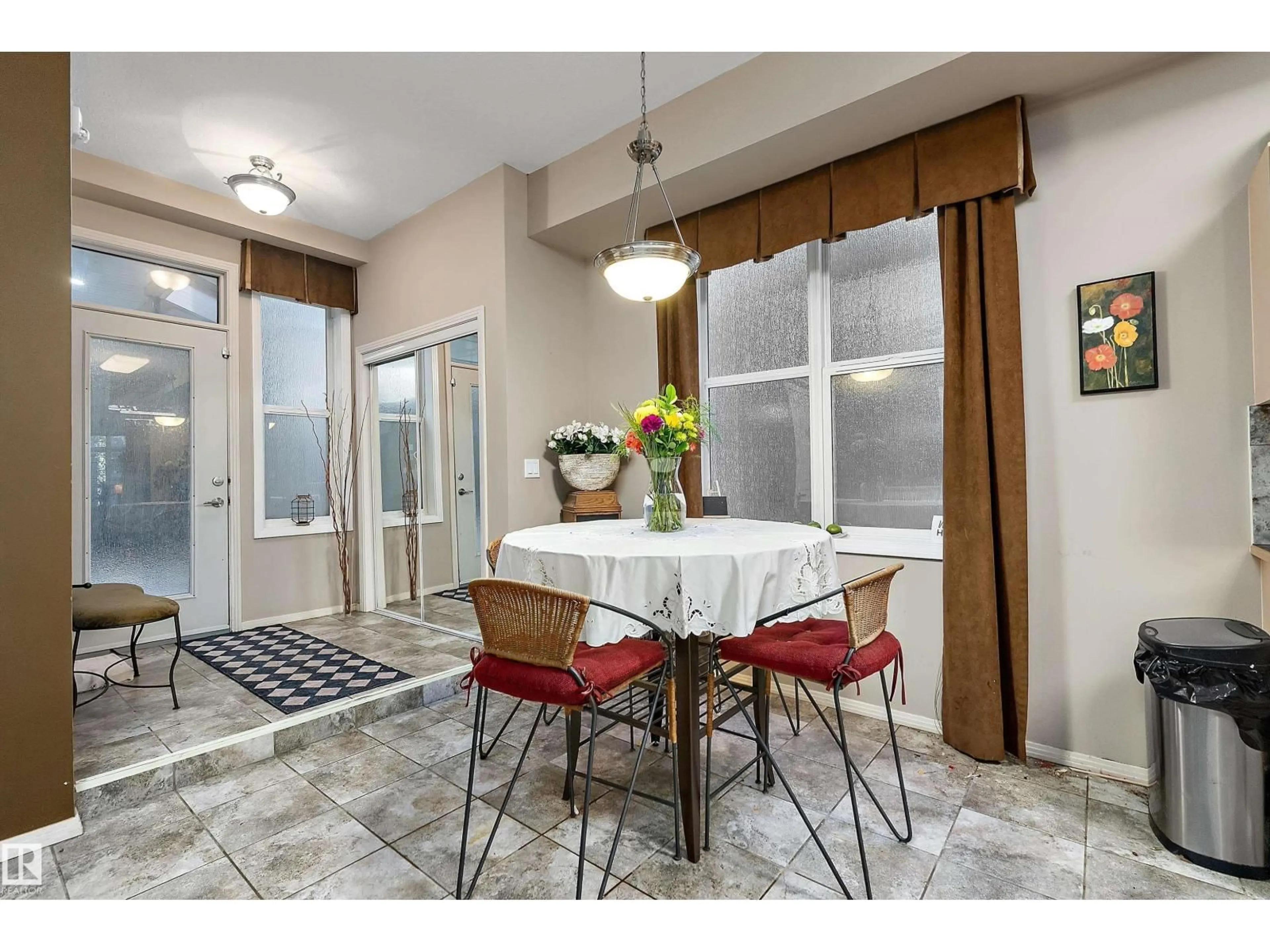 Dining room, ceramic/tile floor for 120 - 120 10407 122 ST NW, Edmonton Alberta T5N4B8