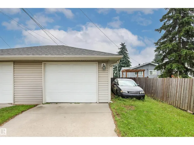 10632 155 ST, Edmonton 4