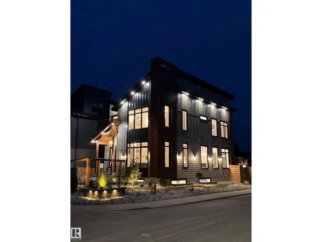 NW - 4142 122 ST, Edmonton 5