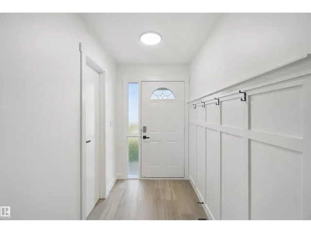 17041 100 ST, Edmonton 4