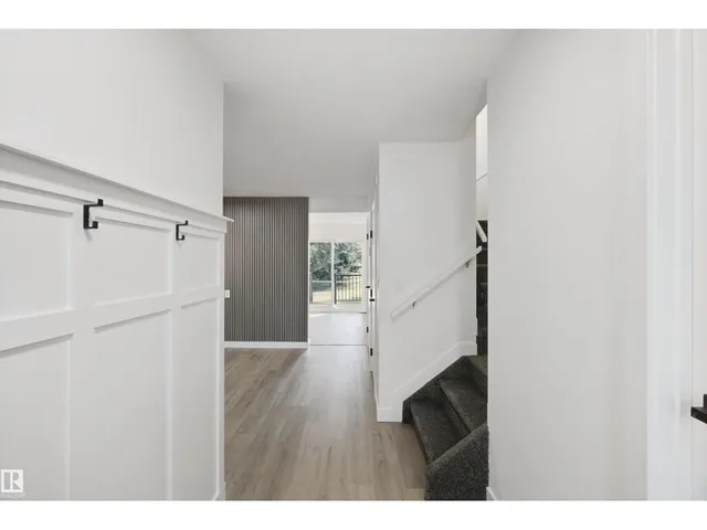 17041 100 ST, Edmonton 5