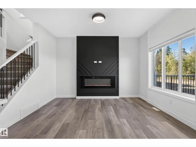 81 PATRIOT WY, Spruce Grove 3