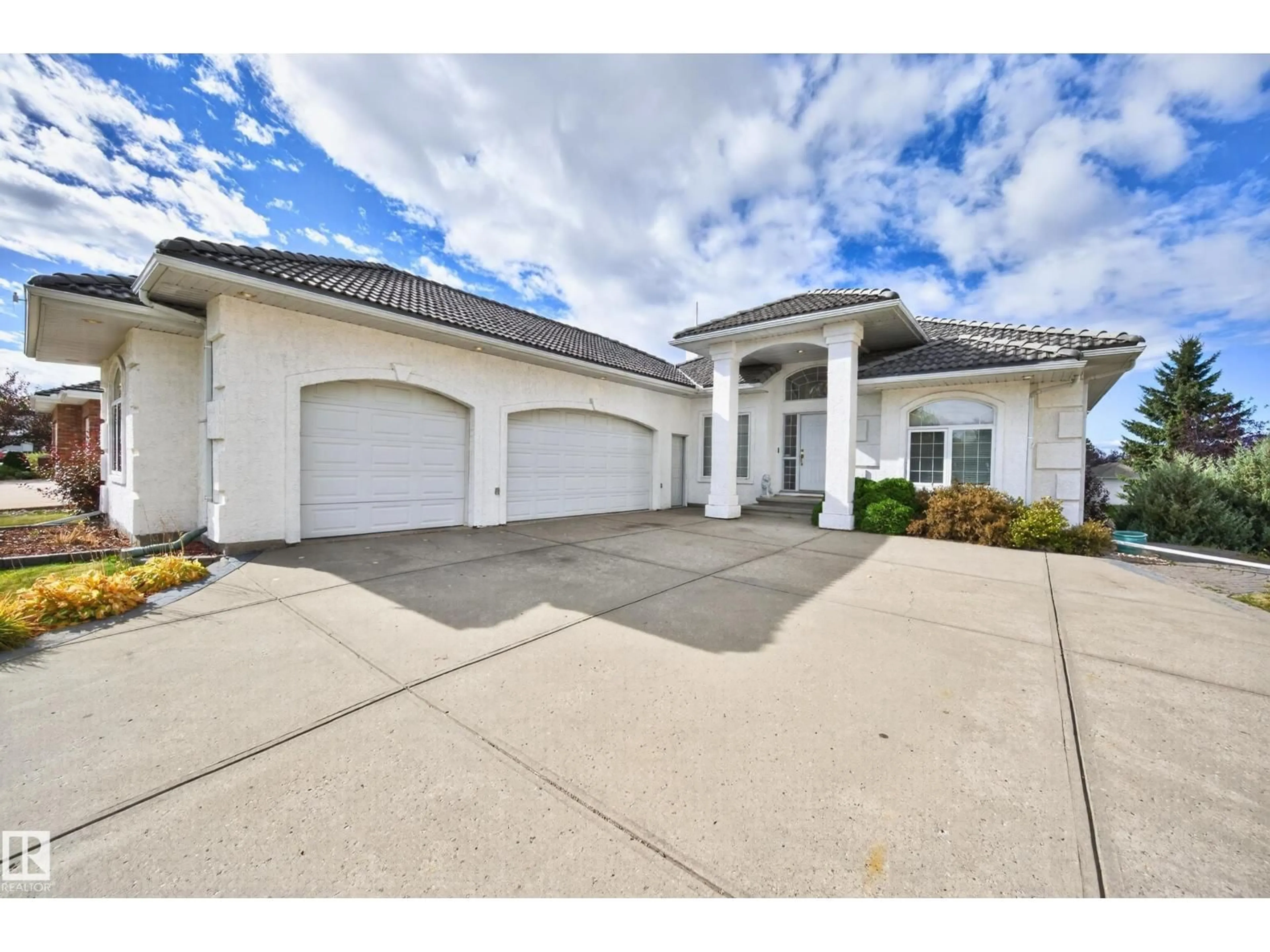 Unknown for 52304 - 135 RGE ROAD 233, Rural Strathcona County Alberta T8B1C9