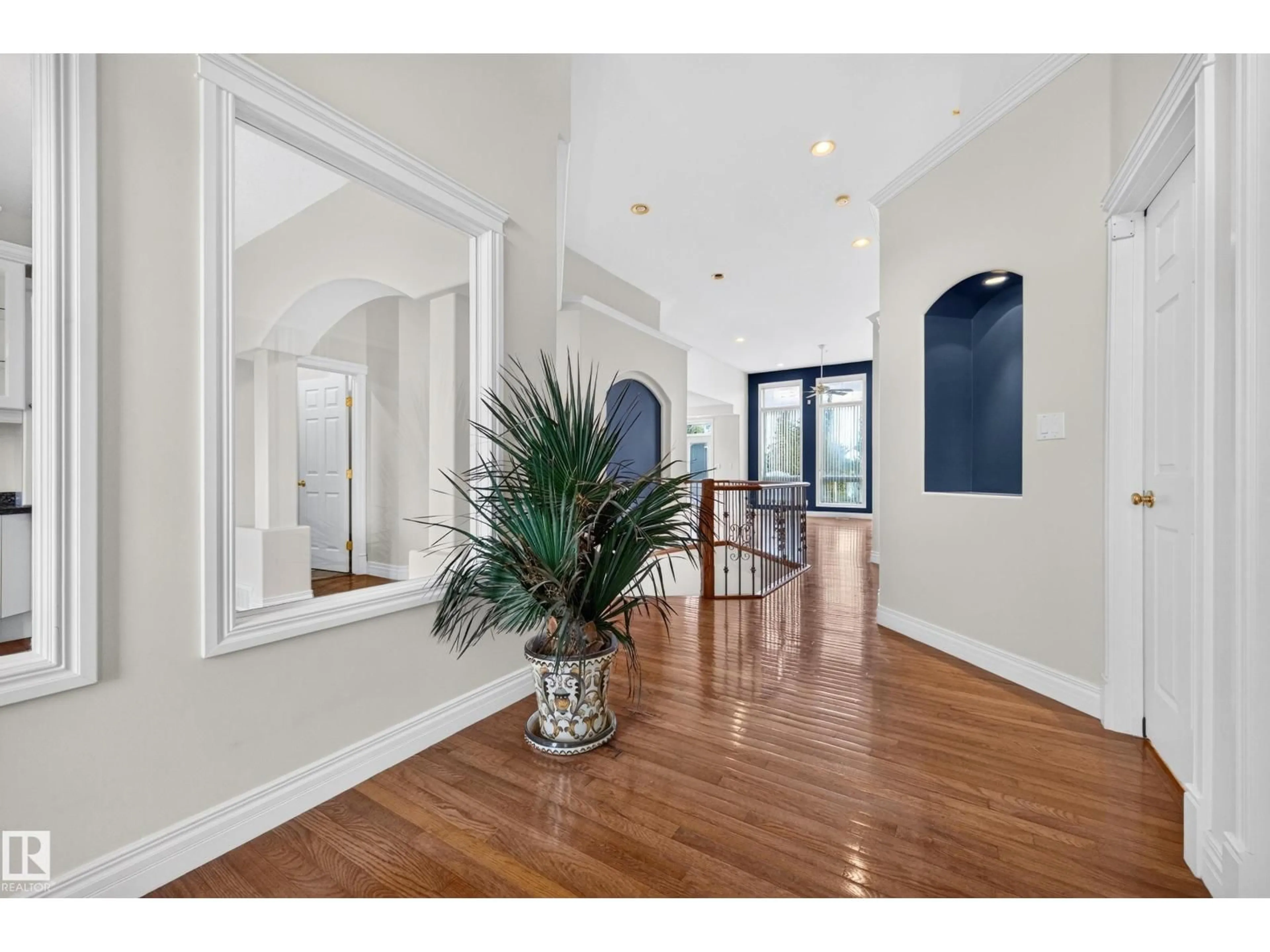 Indoor entryway for 52304 - 135 RGE ROAD 233, Rural Strathcona County Alberta T8B1C9