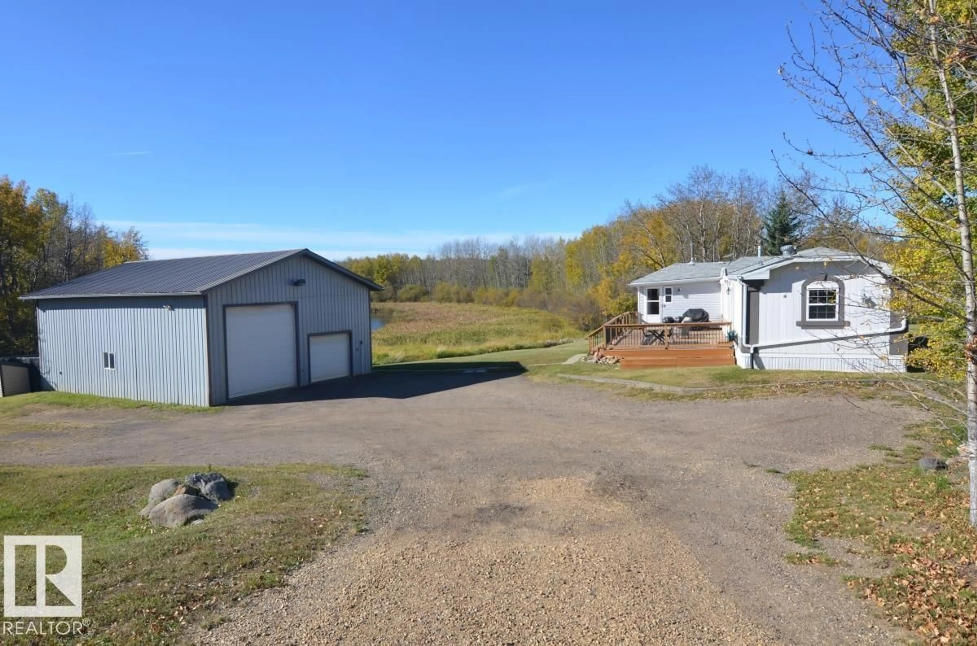 A pic from outside/outdoor area/front of a property/back of a property/a pic from drone, unknown for 50514 - 67 RANGE ROAD 202, Rural Beaver County Alberta T0B4J2