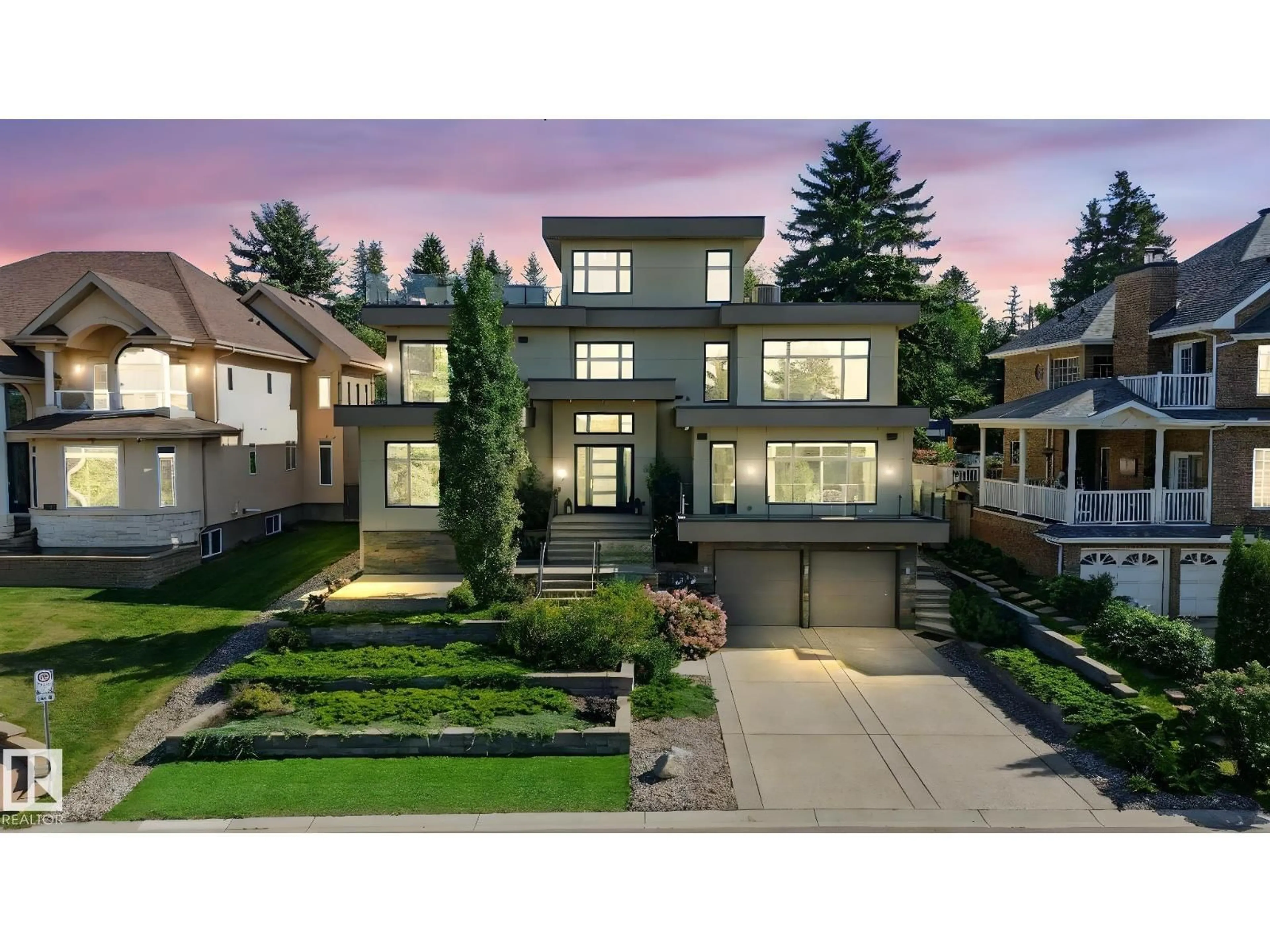 A pic from outside/outdoor area/front of a property/back of a property/a pic from drone, street for 11823 SASKATCHEWAN DR, Edmonton Alberta T6G2D3