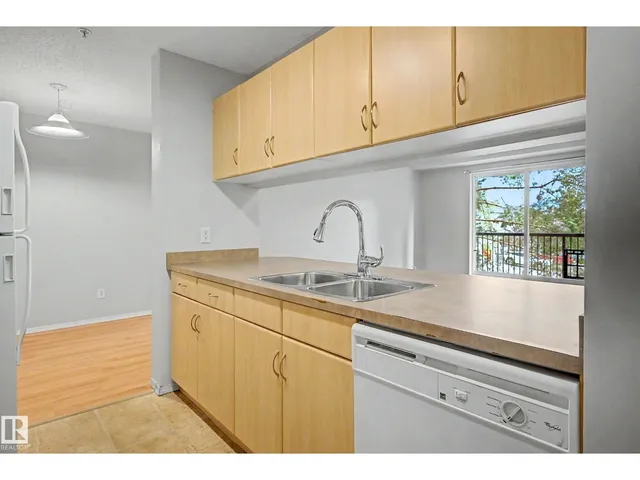 #204 - 2430 GUARDIAN RD, Edmonton 5