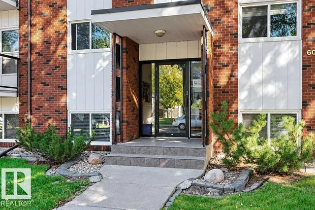 #204 - 10540 80 AV, Edmonton 4