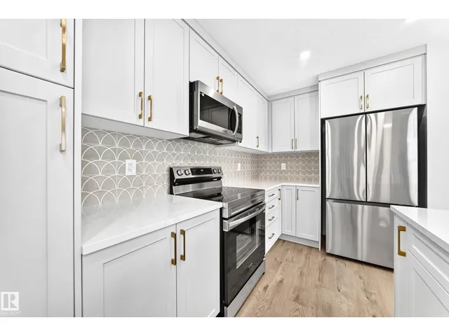 1089 HEARTHSTONE BV, Sherwood Park 5
