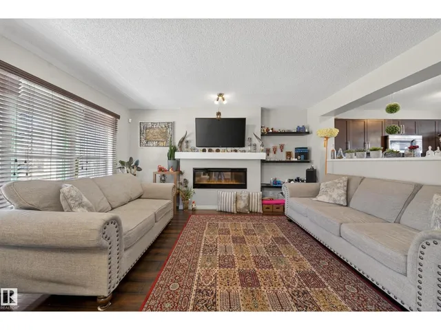 4680 CRABAPPLE RUN, Edmonton 5