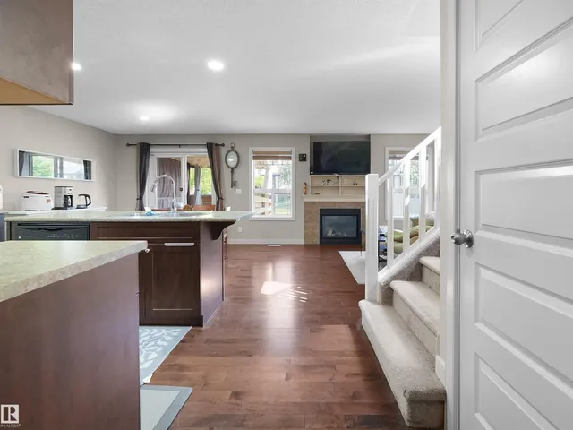1692 CUNNINGHAM WY, Edmonton 3