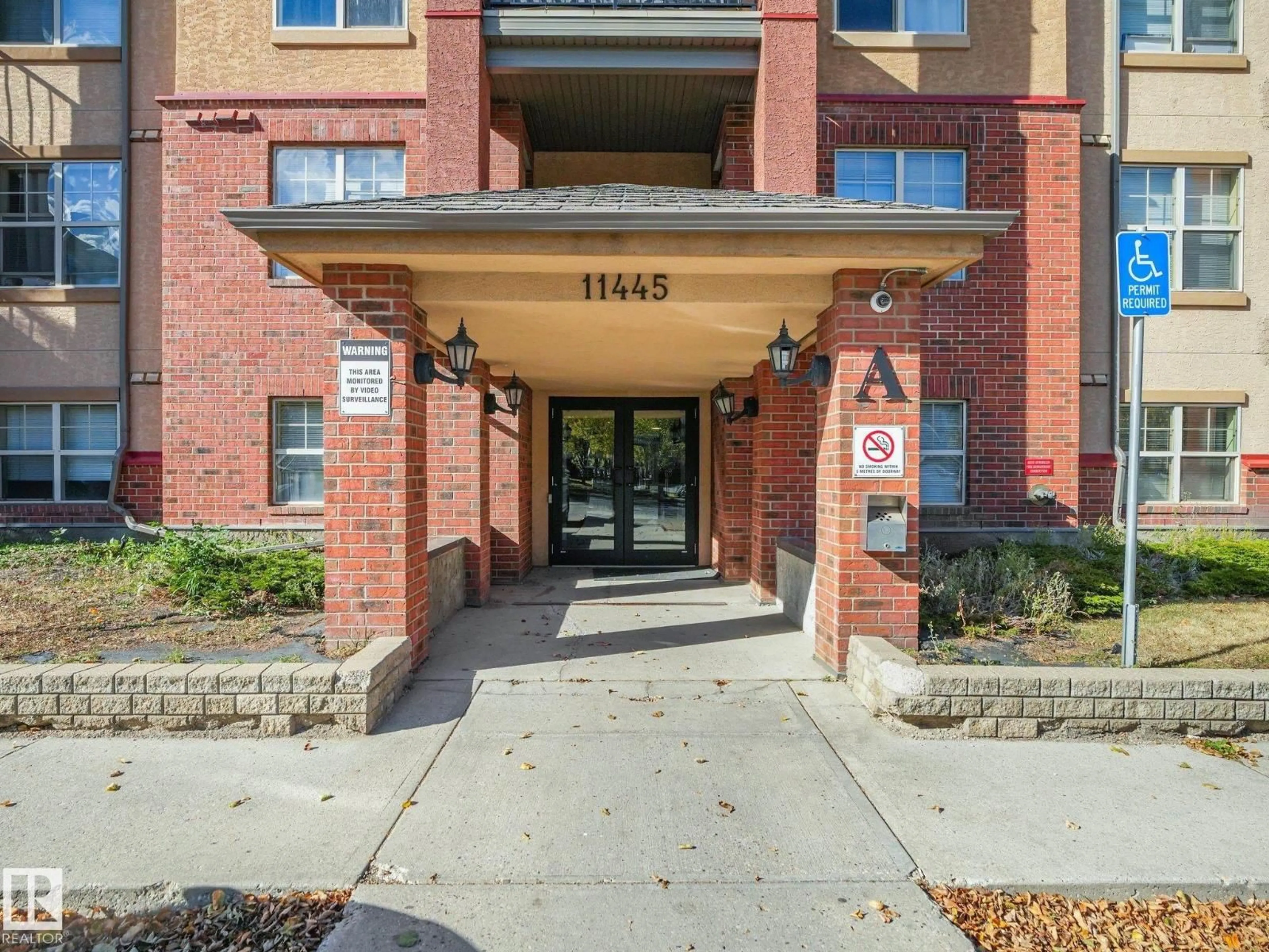 Indoor foyer for #214 - 11445 ELLERSLIE RD SW, Edmonton Alberta T6W1T1