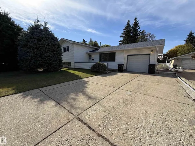 99 PINE ST, Sherwood Park 2