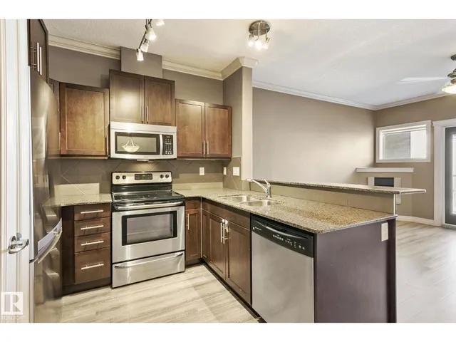#334 - 10121 80 AV, Edmonton 5