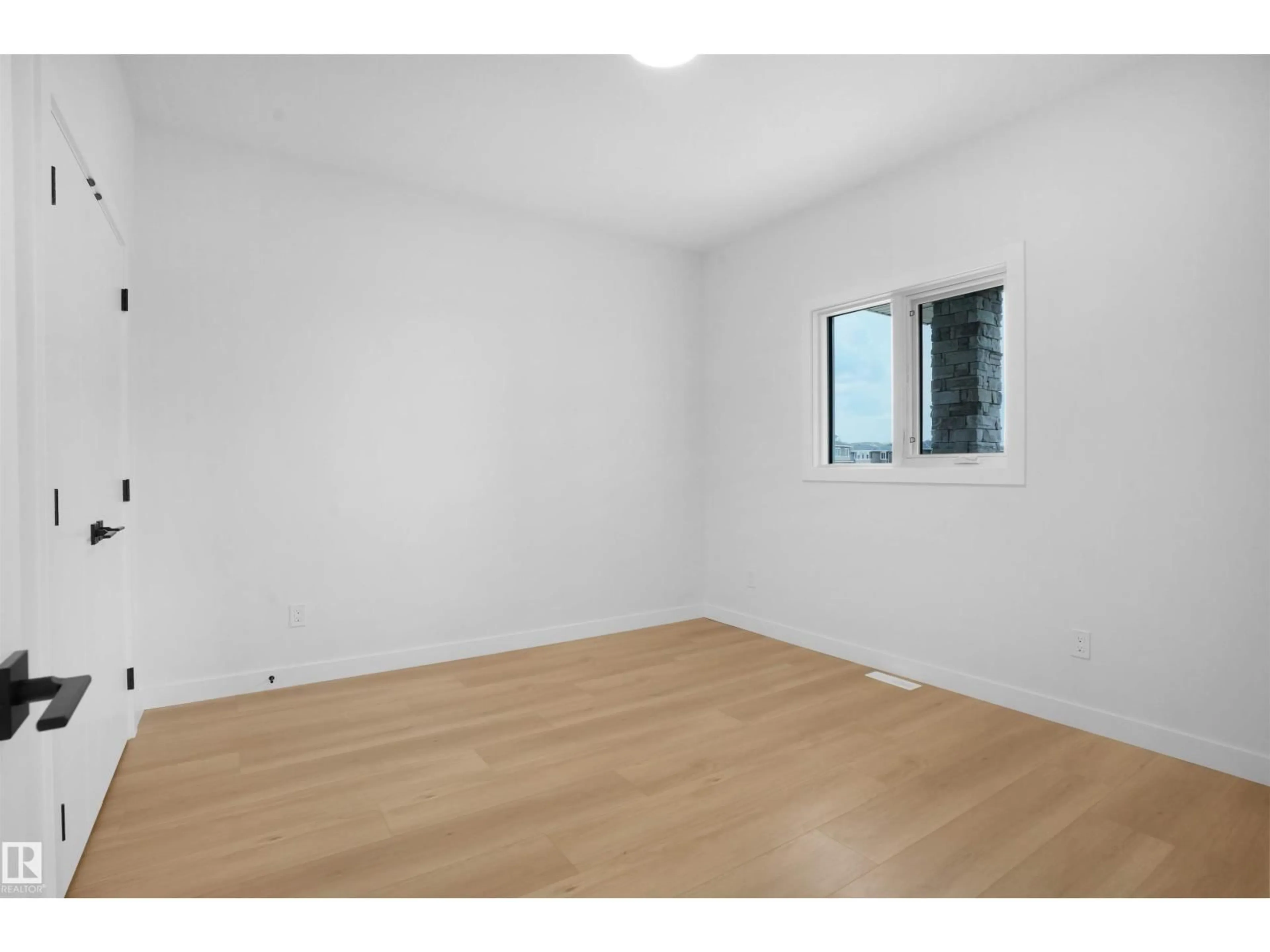 A pic of a room for 3321 CHERNOWSKI WY, Edmonton Alberta T6W5V6