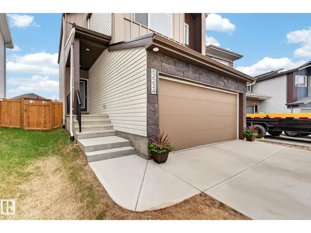 NW - 2234 191A ST, Edmonton 5