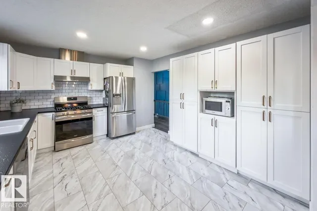 55 GLADSTONE CR, St. Albert 5