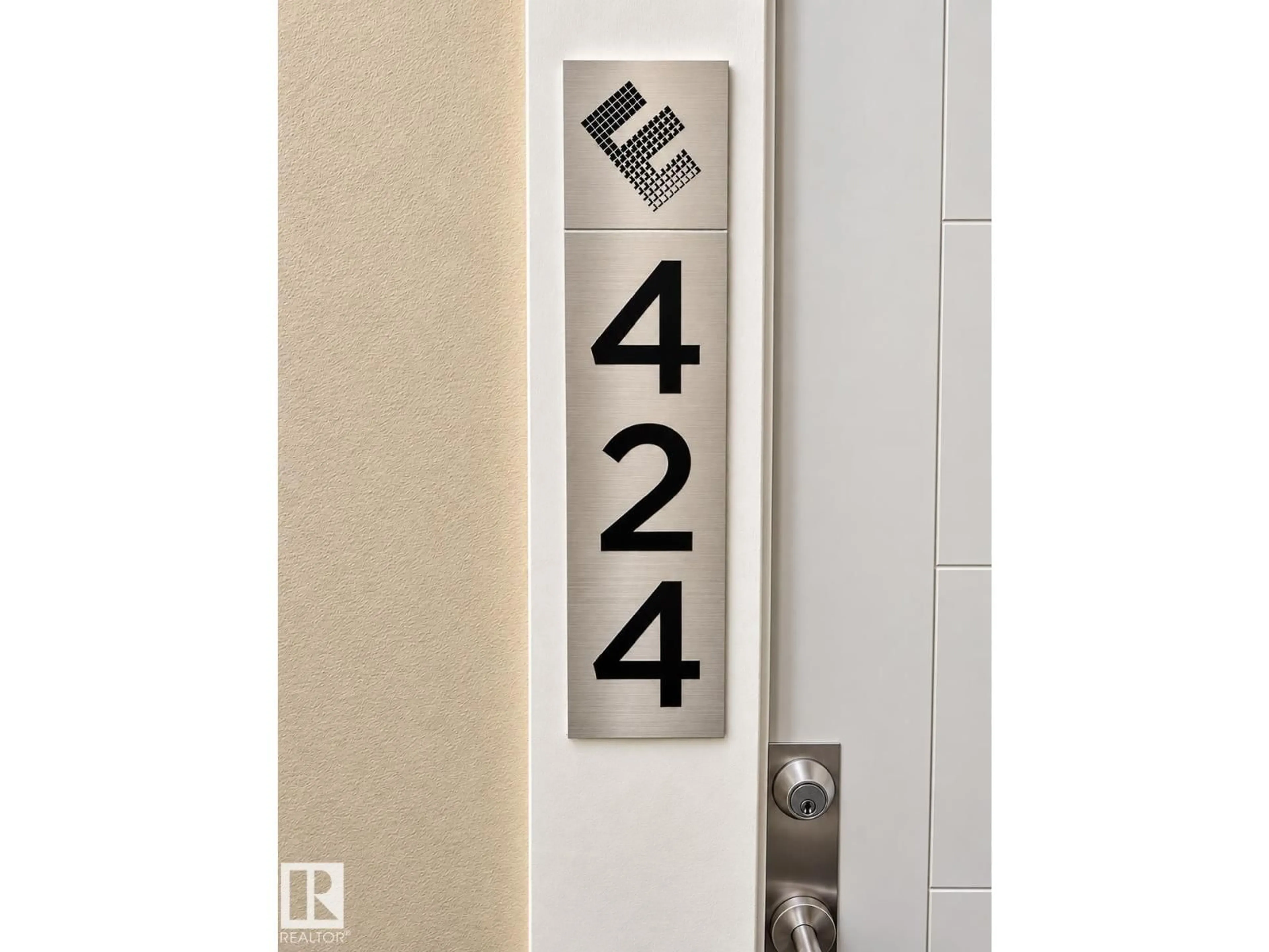 Indoor entryway for #424 - 11074 ELLERSLIE RD SW, Edmonton Alberta T6W2C2