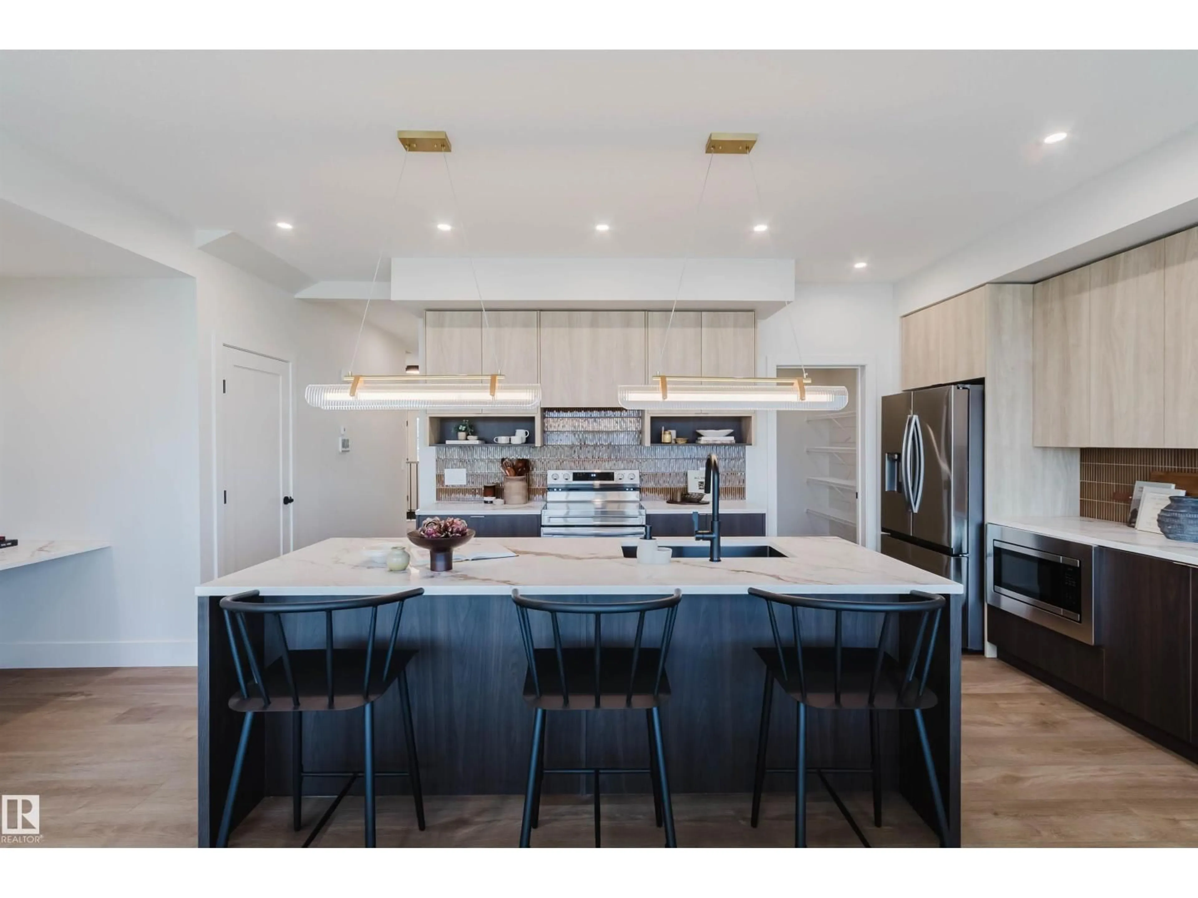 Open concept kitchen, unknown for 22 CLICHY CL, St. Albert Alberta T8T2E4