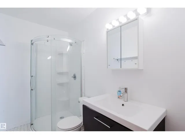 12831 126 ST, Edmonton 5