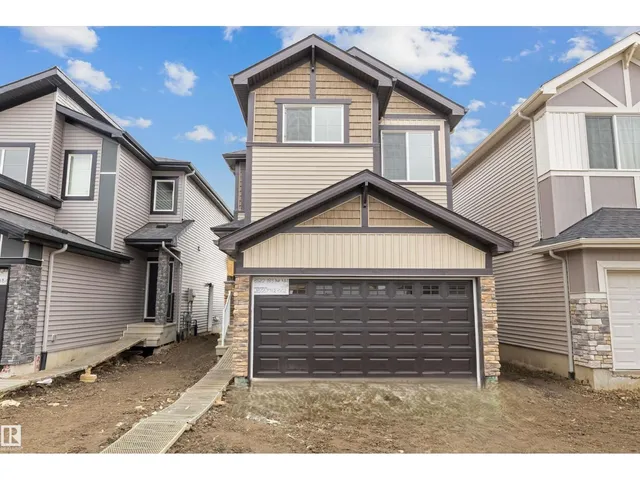 8520 183 AV, Edmonton