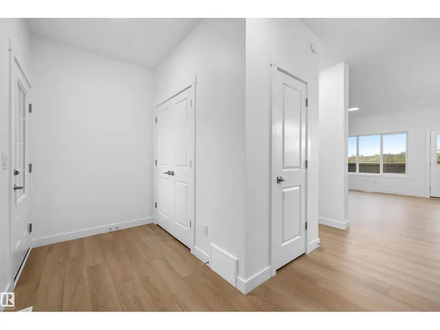 8520 183 AV, Edmonton 4