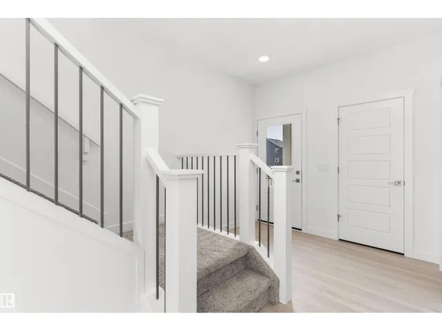SW - 5047 CAWSEY LI, Edmonton 2
