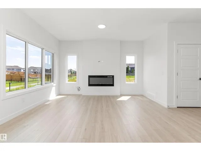 SW - 5047 CAWSEY LI, Edmonton 5