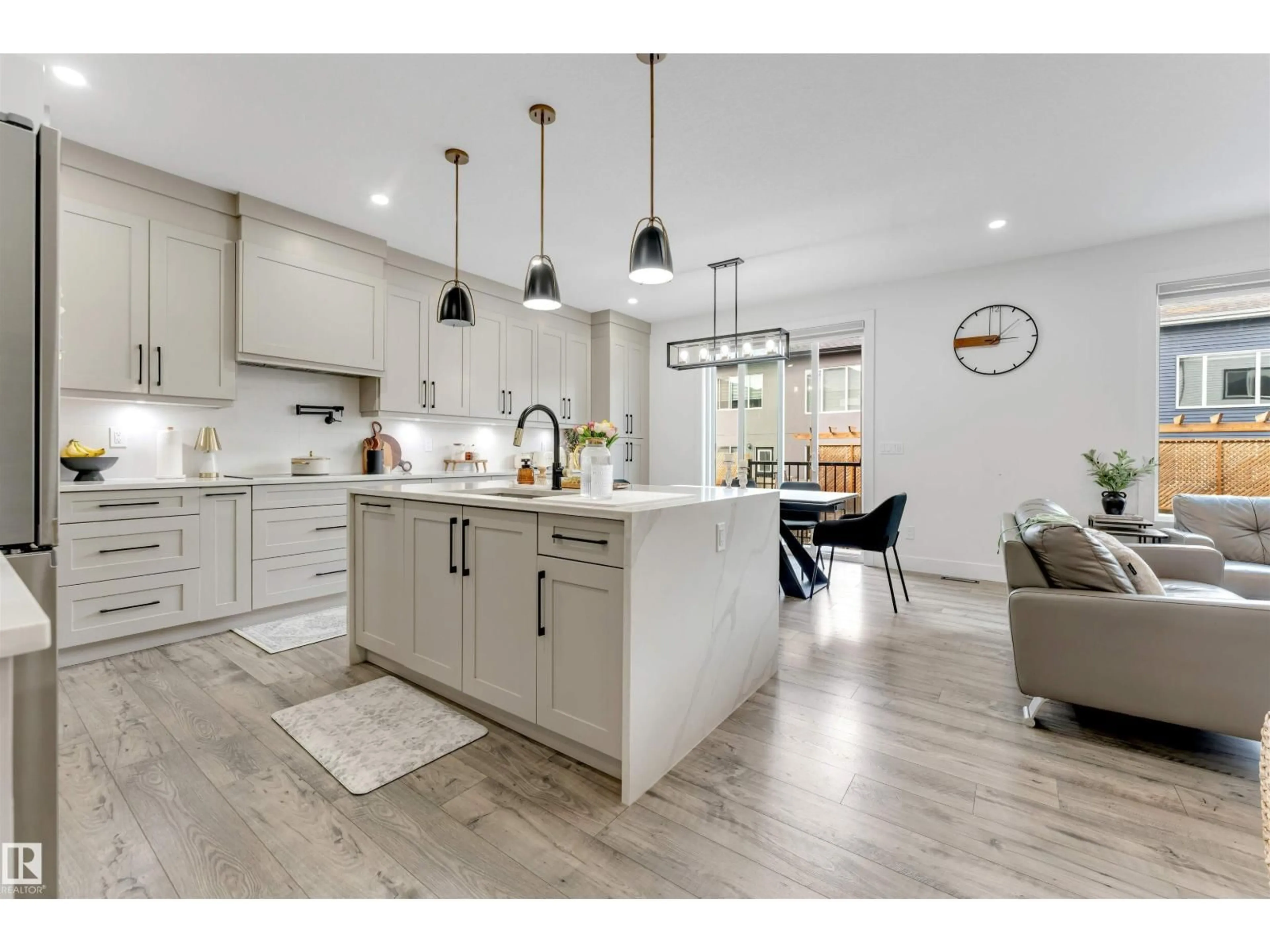 Open concept kitchen, unknown for 1824 18 AV, Edmonton Alberta T6T2N1