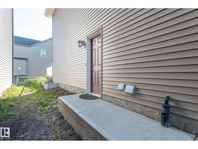 2635 DONAGHEY CR, Edmonton 2