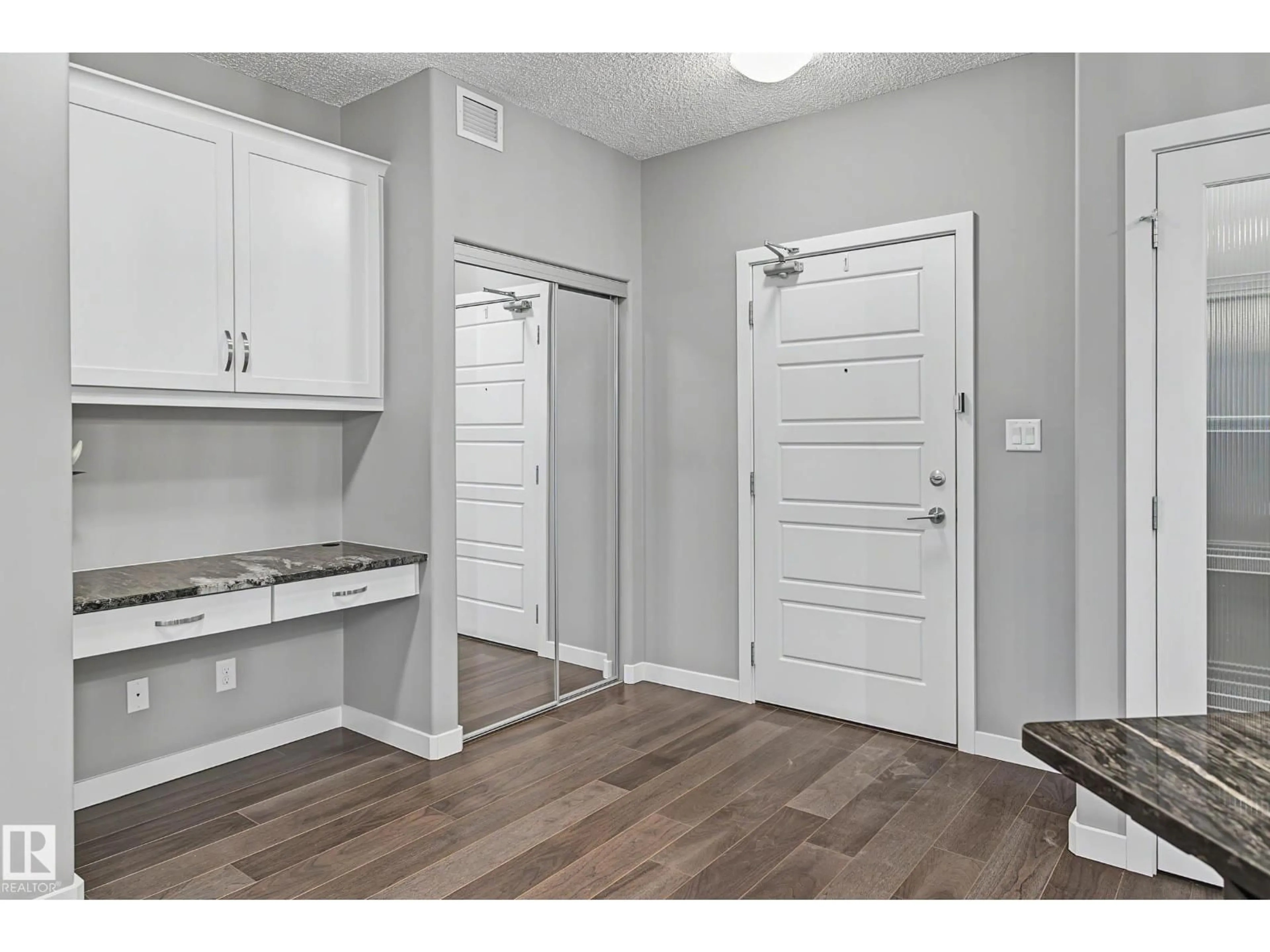 Indoor entryway for 1004 - 410 ROSENTHAL BV, Edmonton Alberta T5T7C6