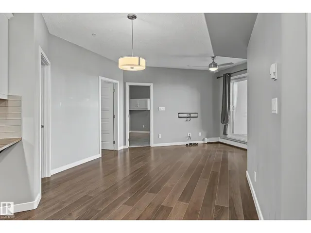 1004 - 410 ROSENTHAL BV, Edmonton 5