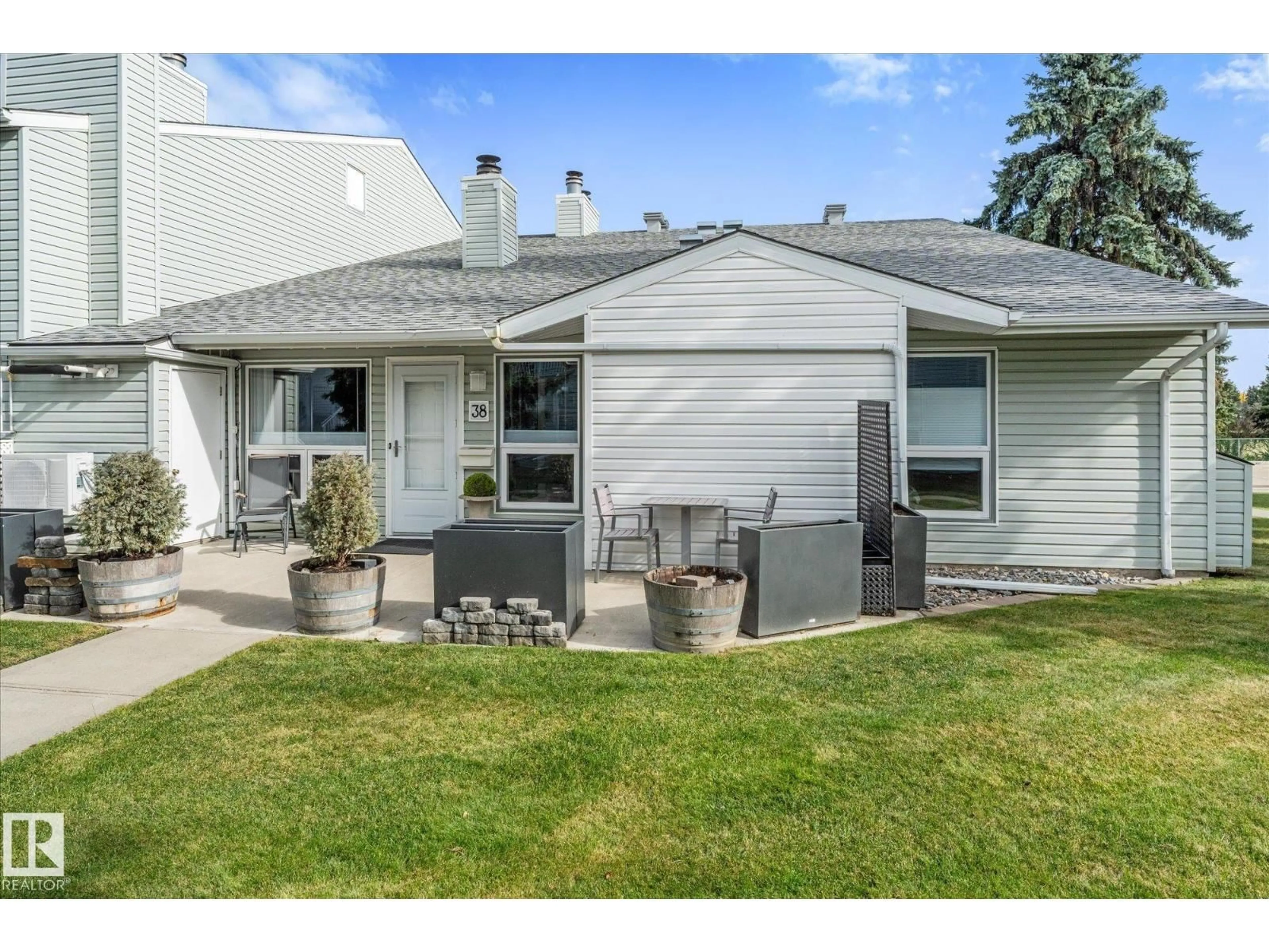 Unknown for #38 - 2115 118 ST, Edmonton Alberta T6J5N1